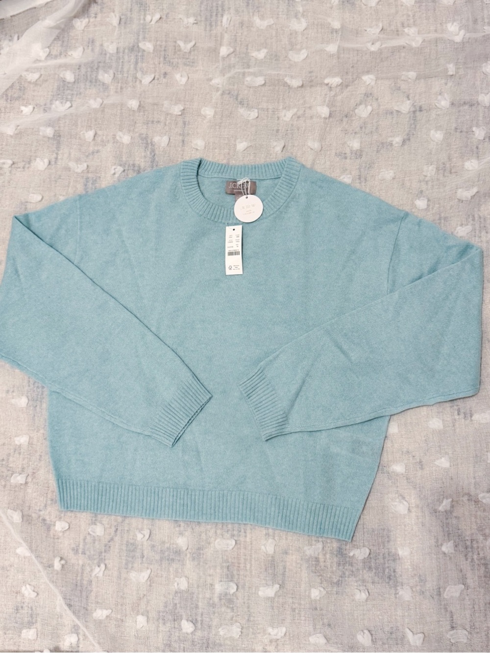 NWT! 100% Cashmere J. Crew Soft teal blue Crewneck Sweater size M